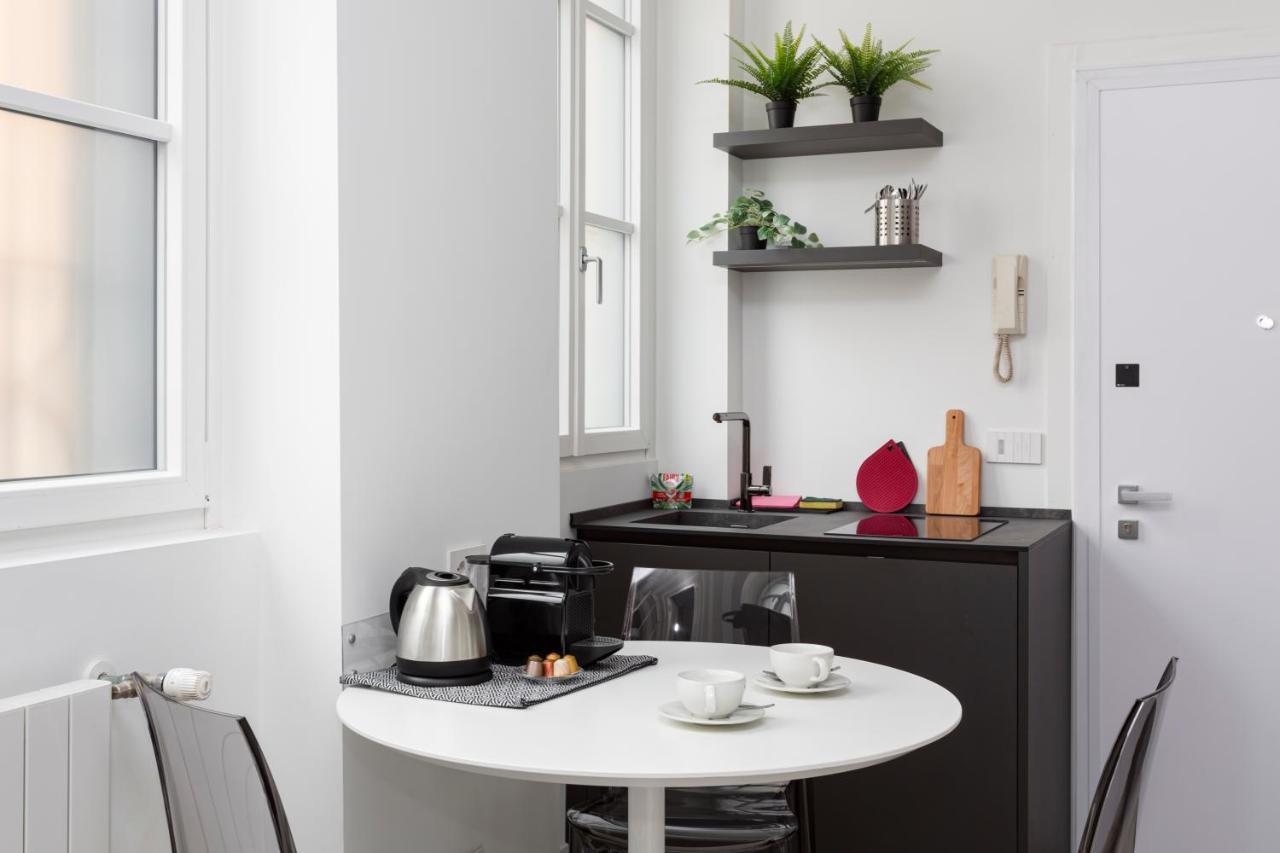 Apartament Nest For 2 In Milan Fashion District Via S Cecilia Zewnętrze zdjęcie
